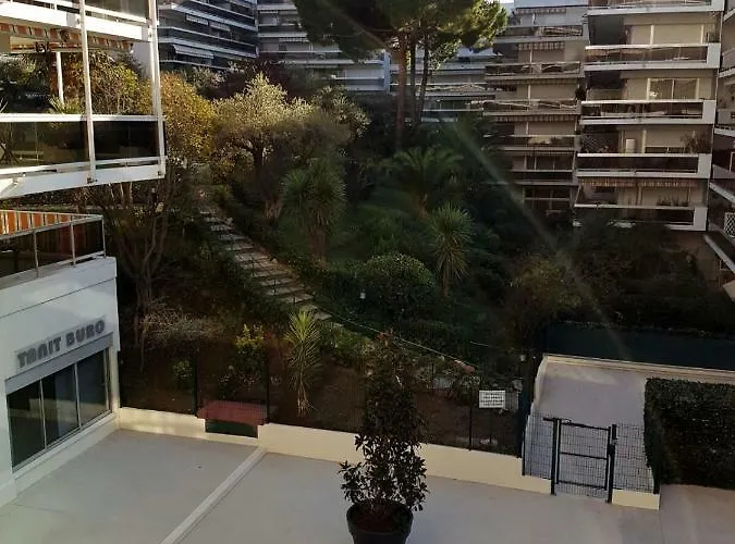 Tribuperez A Juan-antibes Appartement